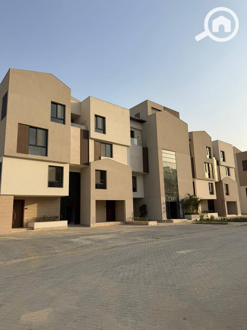 2 WhatsApp Image 2025-11-18 at 1.35. 35 PM (2). jpeg