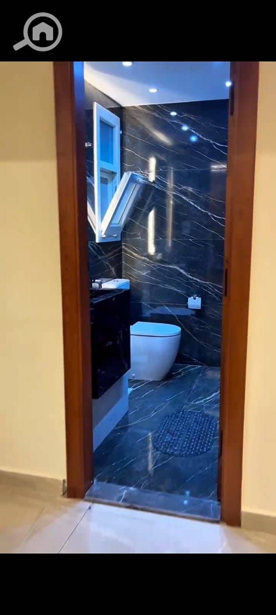 4 34bb0752-9422-47c7-b088-c954d4f53a88. jpeg