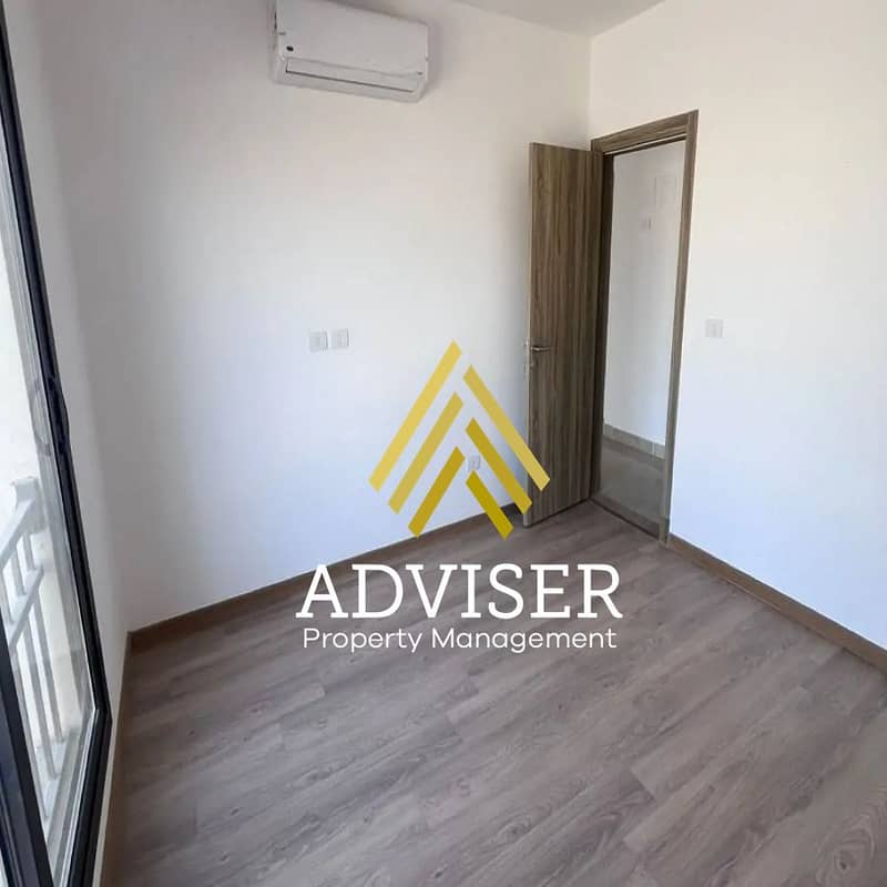 13 8291571-a2123o. jpg