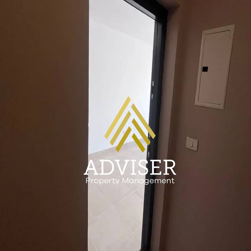 14 8291571-bdd15o. jpg