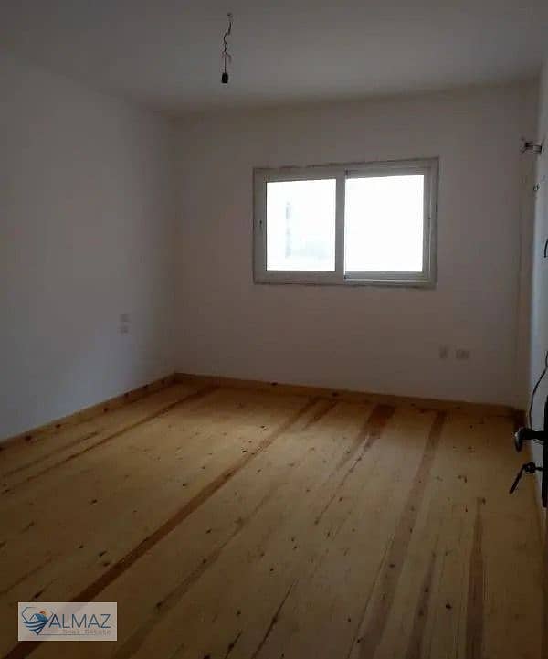 2 WhatsApp Image 2025-11-24 at 4.40. 55 PM. jpeg