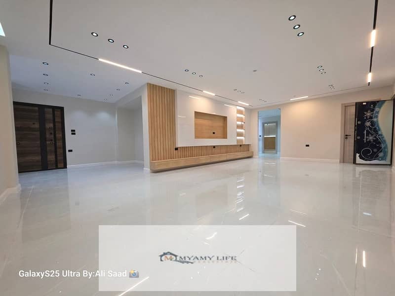 8 WhatsApp Image 2025-11-15 at 1.55. 39 PM (1). jpeg