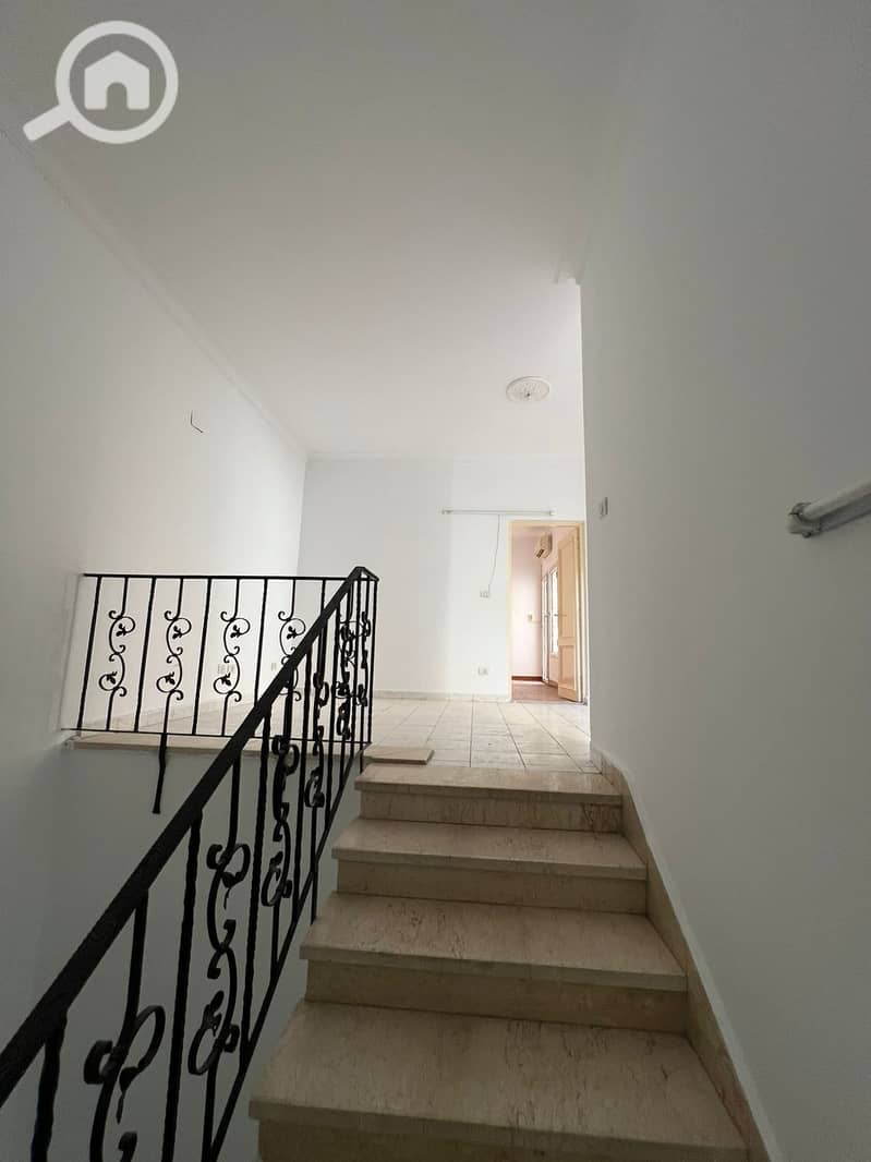 11 b45beb98-4c40-45e6-a692-ce1edb95c6a1. jpg