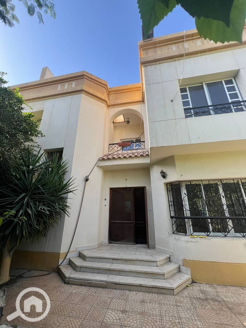 13 d7724057-ca36-4847-b2c4-40f83a976f4d. jpg