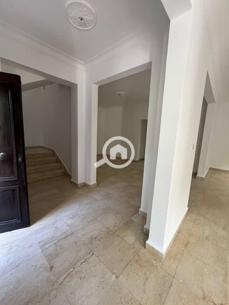 14 f52f5279-df32-4120-a546-da238f80a5fe. jpg