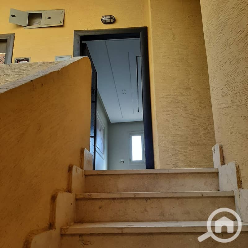 6 WhatsApp Image 2025-11-24 at 16.50. 48 (1). jpeg