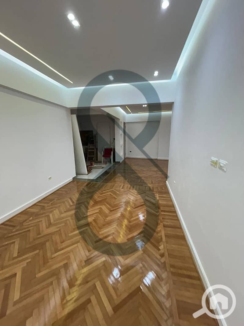 5 PHOTO-2025-11-24-16-14-00. jpeg