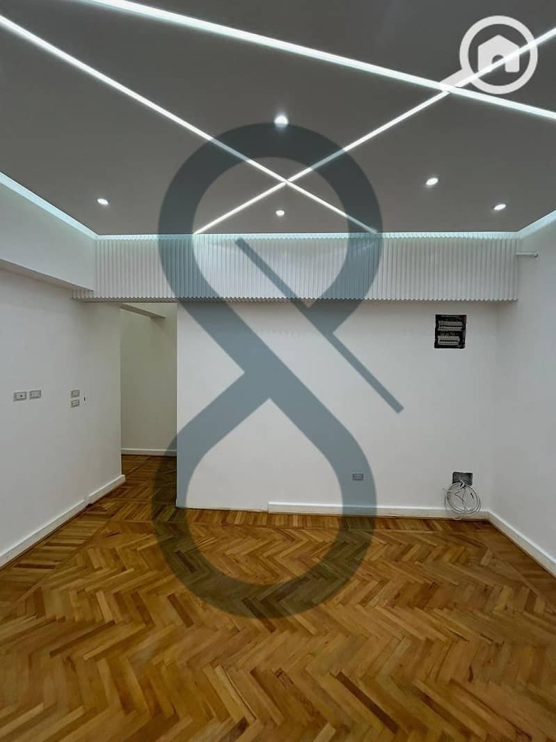 7 PHOTO-2025-11-24-16-13-59. jpeg