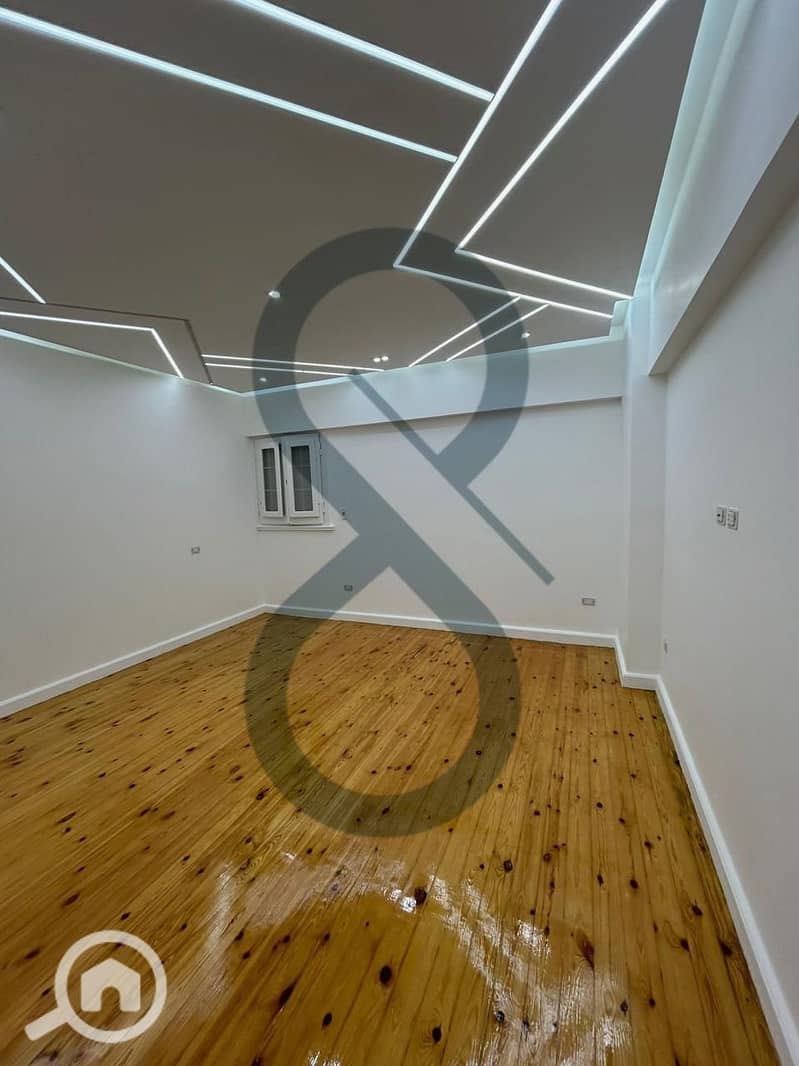 9 PHOTO-2025-11-24-16-13-59 9. jpeg