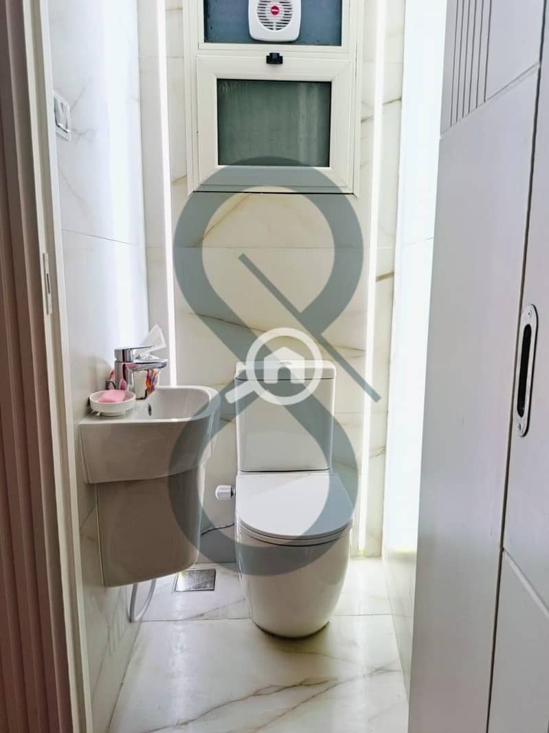 14 PHOTO-2025-11-24-16-13-59 6. jpeg