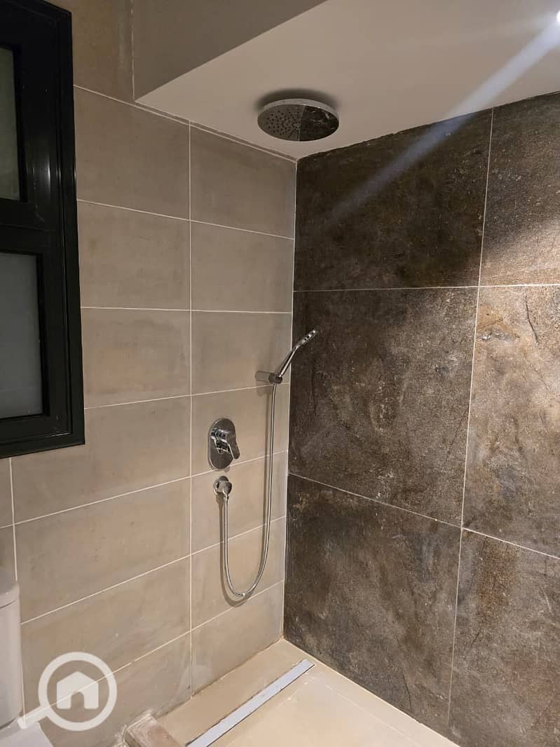 3 WhatsApp Image 2025-10-04 at 11.13. 19 AM (1). jpeg