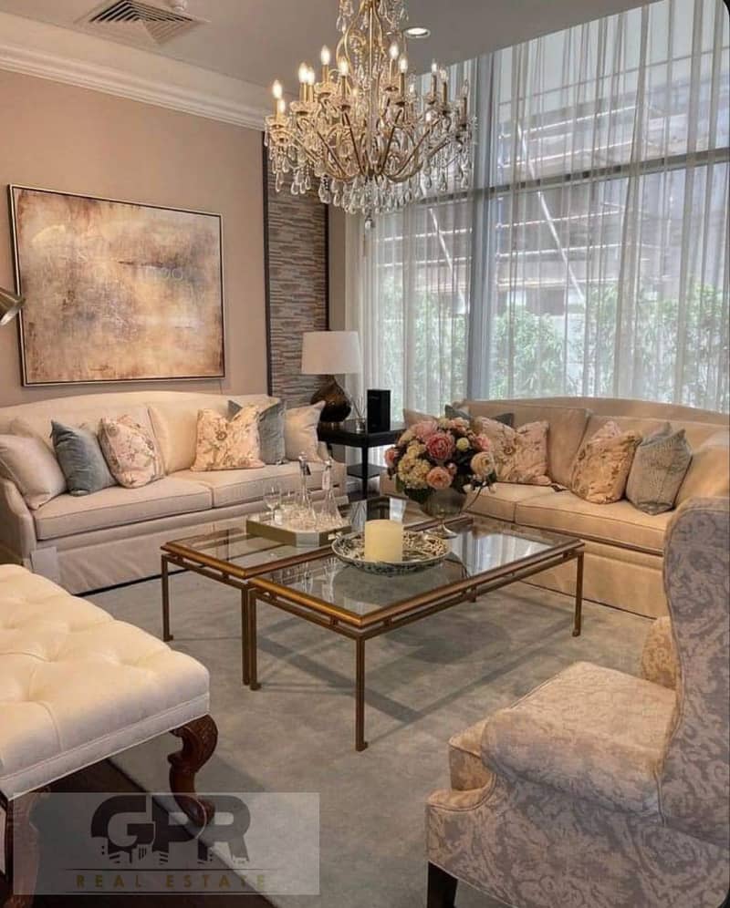 6 ee048436-65a3-467b-906c-9460de5f4597. jpg