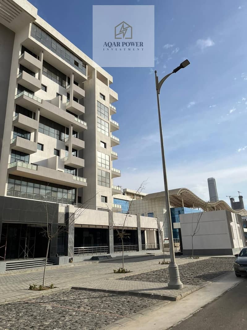 10 556e43a2-1eae-4005-86fc-023d624cf5ee. jpeg