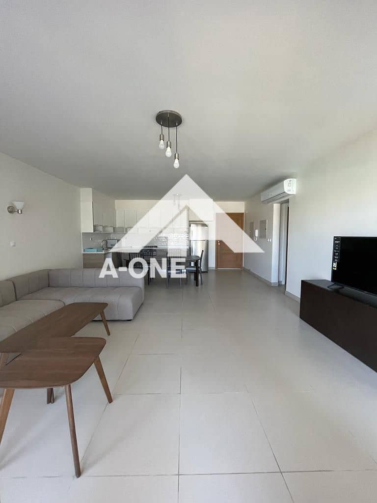 4 7fc818ba-2a8d-4560-aa37-5ae18be02ac8. jpeg