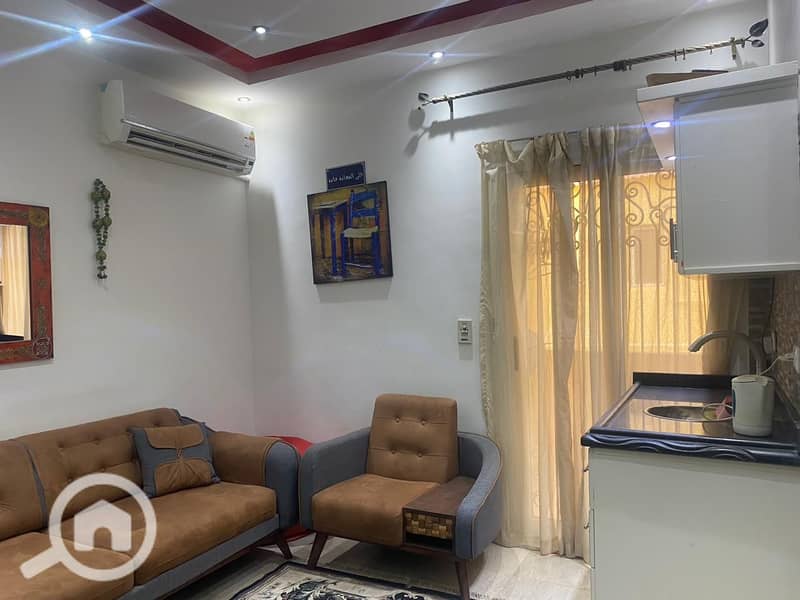 4 055f1860-4b74-4b68-bf7c-3c3180877b71. jpeg