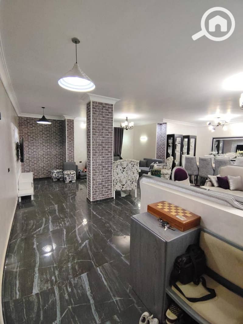 3 44c55fff-da4d-4f52-984e-1eef173297d4. jpeg