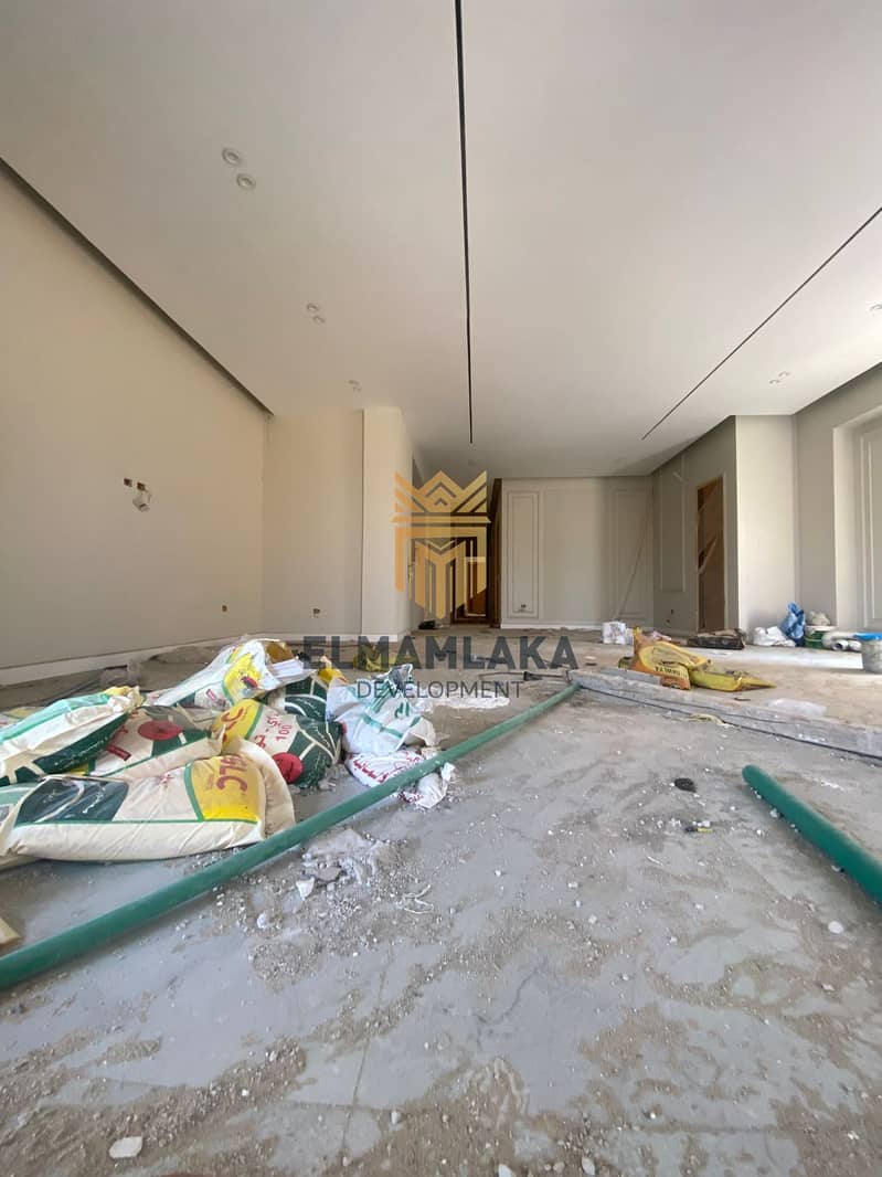 2 WhatsApp Image 2025-11-24 at 4.22. 36 PM (2). jpeg