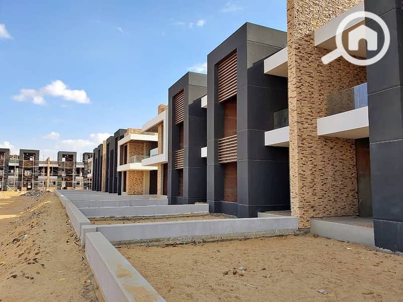 10 ebdc9b4a-c1c5-46c1-bd99-e21b9ae1f50e. jpg