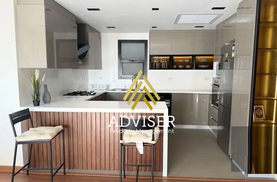 2 7159391-ff5a9o. jpg