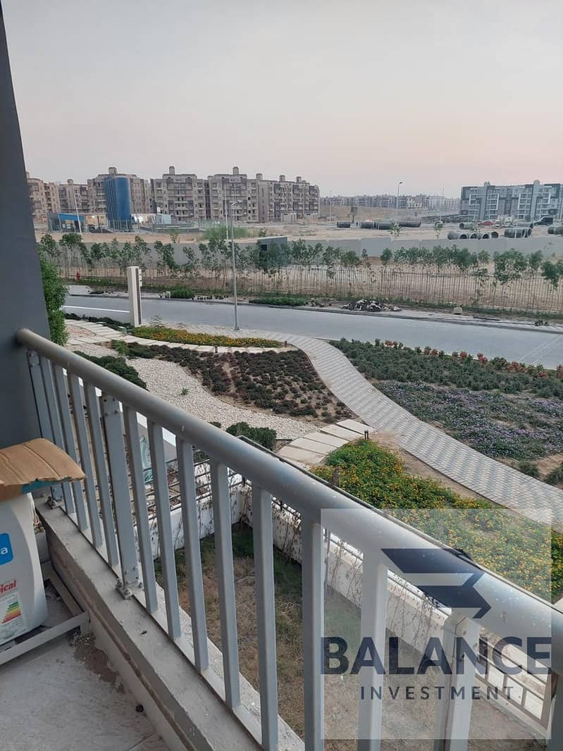 5 63c70cde-5ae9-44b1-8f59-6e0019f26e75. jpg