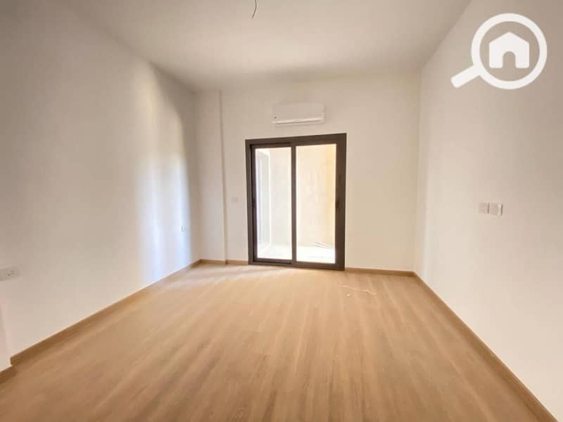 4 f3a88ba6-8008-4432-b706-88bfcc124fdd. jpg