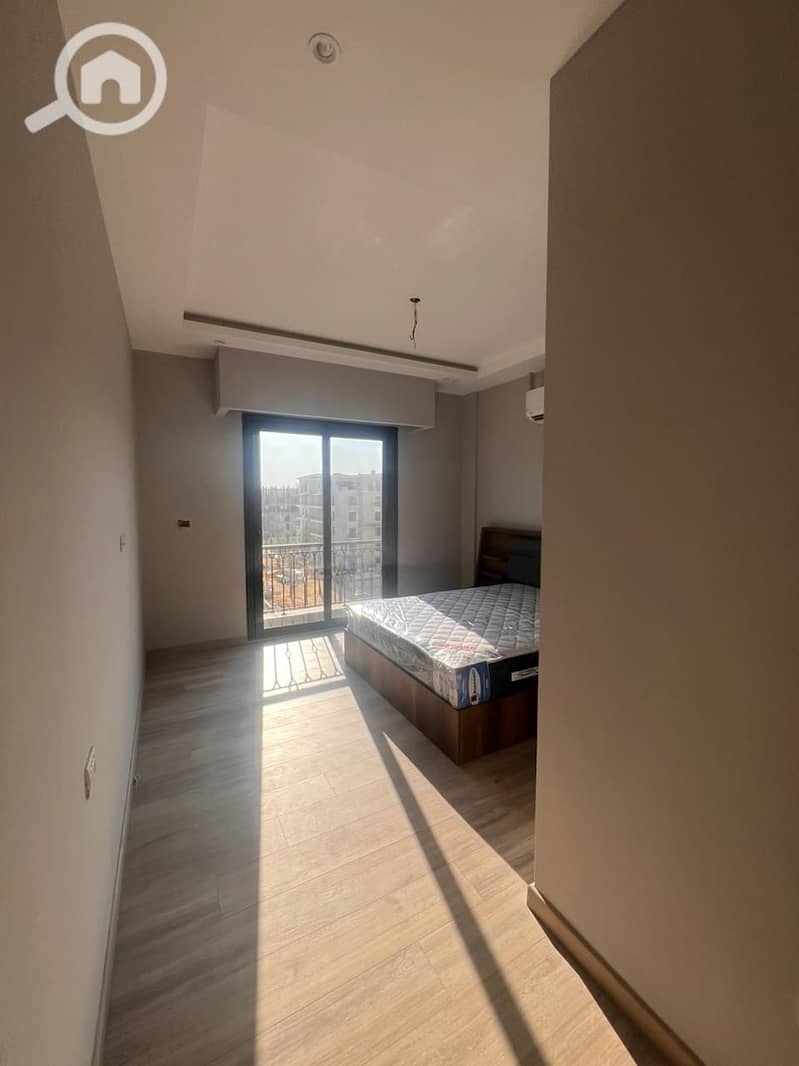 5 WhatsApp Image 2025-11-23 at 5.57. 35 PM (1). jpeg