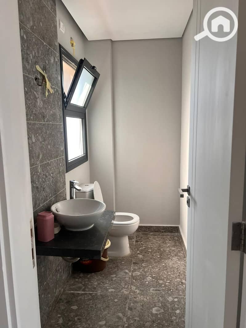 9 WhatsApp Image 2025-11-23 at 5.57. 32 PM. jpeg