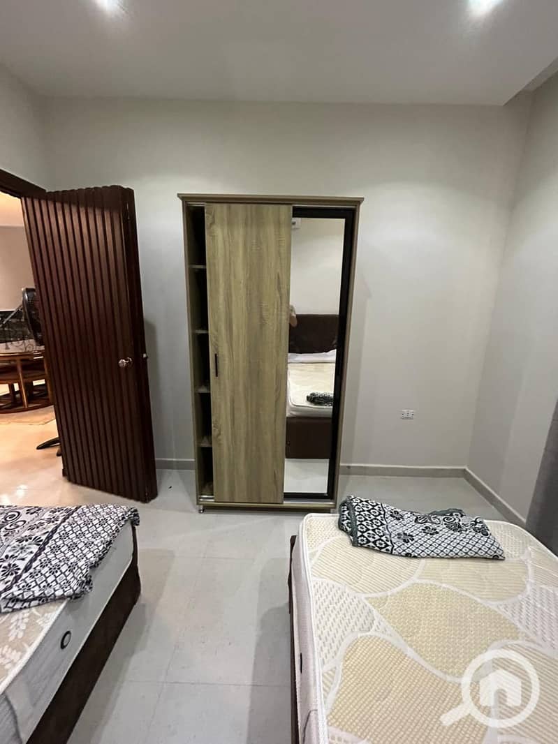 21 cf38eb35-fb09-4ed6-b3be-e9548499cea4. jpeg