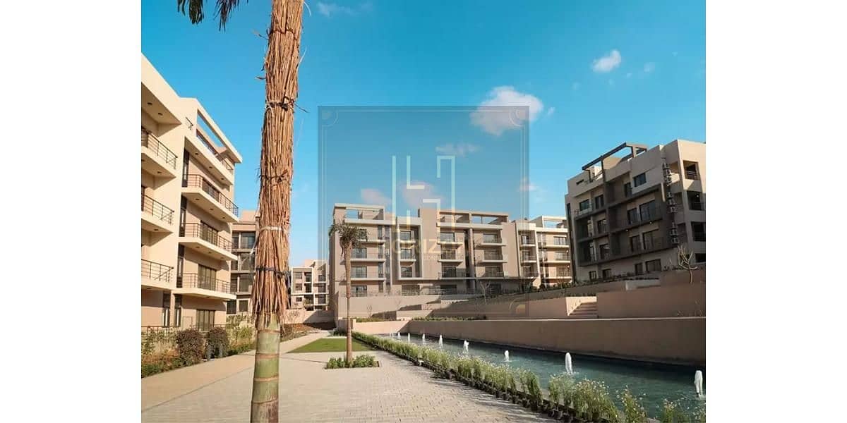 9 fifth-square-1705925531. jpg