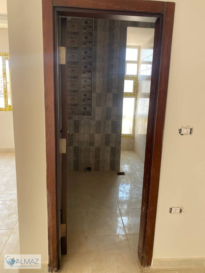 5 WhatsApp Image 2025-10-13 at 11.54. 41 AM (1). jpeg