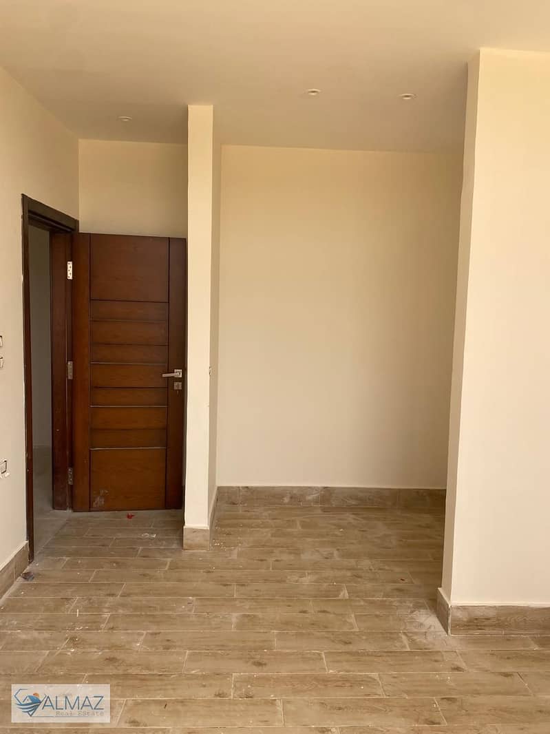 9 WhatsApp Image 2025-10-13 at 11.54. 43 AM (2). jpeg