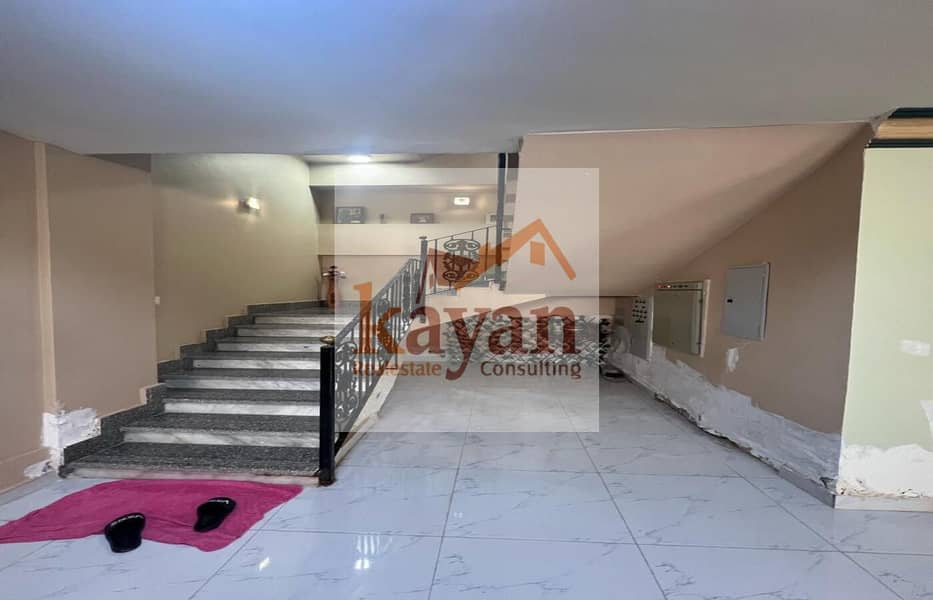 10 c9c394d3-1a8e-4523-a34d-3c775200c0d6. jpg