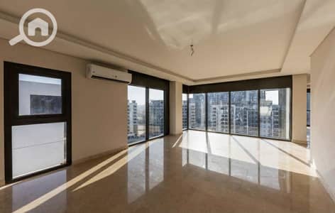 فلیٹ 3 غرف نوم للبيع في الشيخ زايد، الجيزة - 27fa2738-49b7-4e0e-b3e0-5588897b0592. jpg