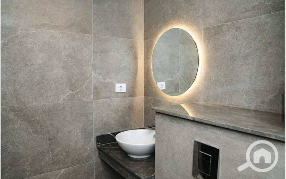 3 16747e95-61d4-4b8b-814d-3faec93d7cf5. jpg