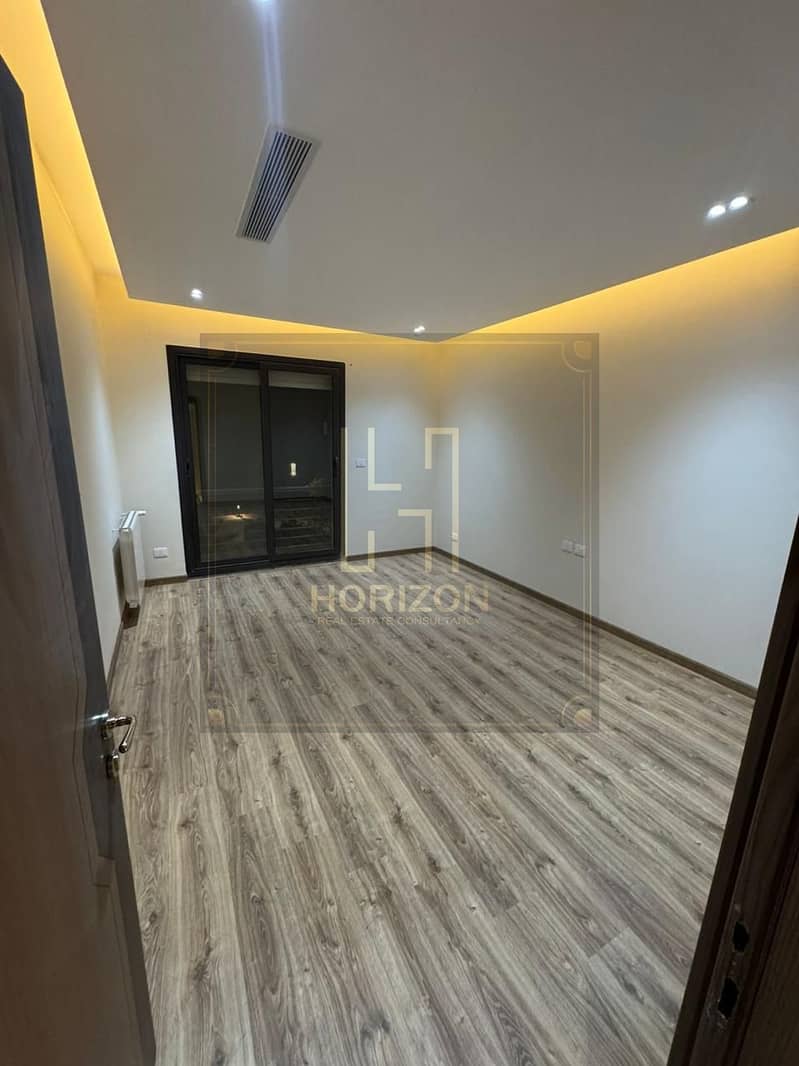 10 WhatsApp Image 2025-11-24 at 4.53. 11 PM (4). jpeg