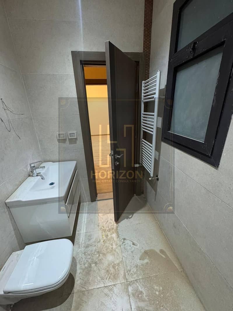 14 WhatsApp Image 2025-11-24 at 4.53. 11 PM (7). jpeg