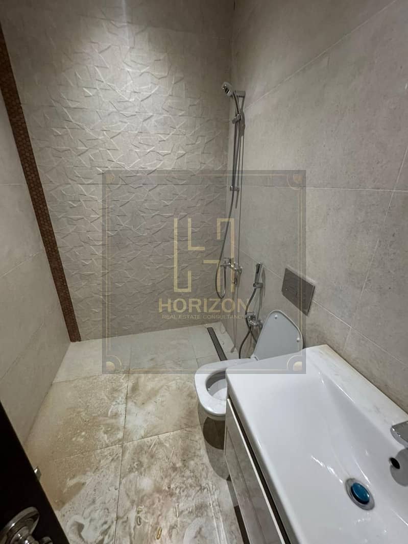 20 WhatsApp Image 2025-11-24 at 4.53. 12 PM. jpeg