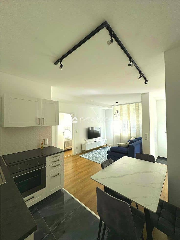 12 fa2a84789ed6777f817268a07597f611. jpg