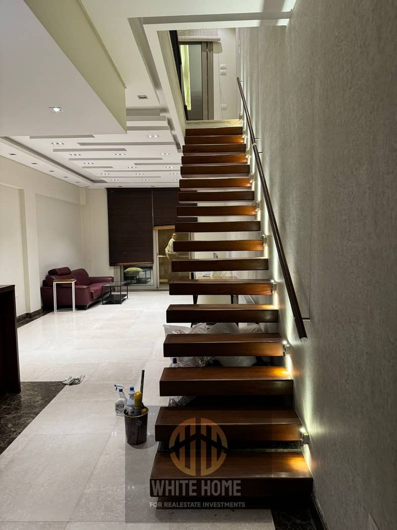 4 400a604f-5a47-42d9-9648-b43eedfd2437. jpeg