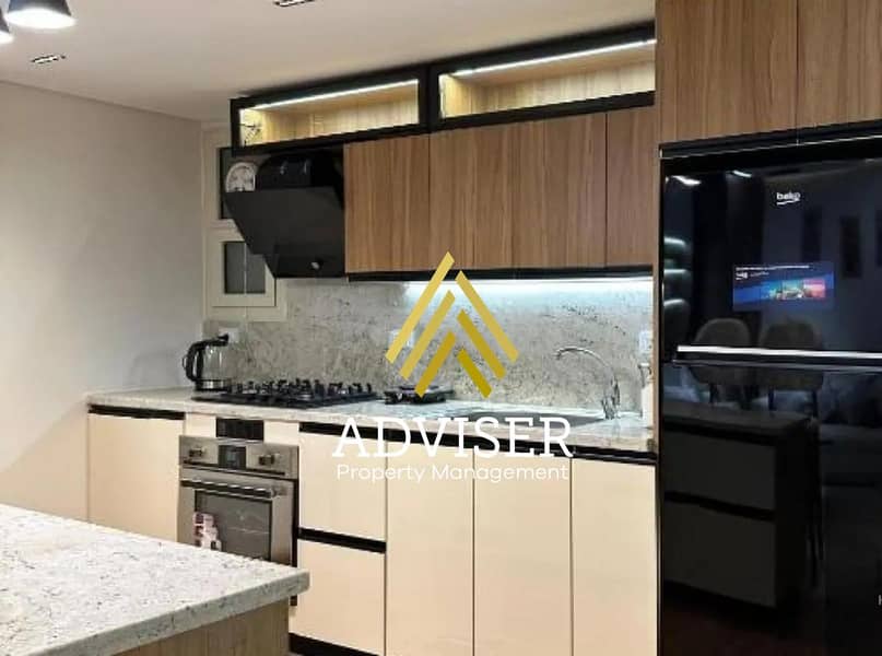 8 8288056-35ca5o. jpg