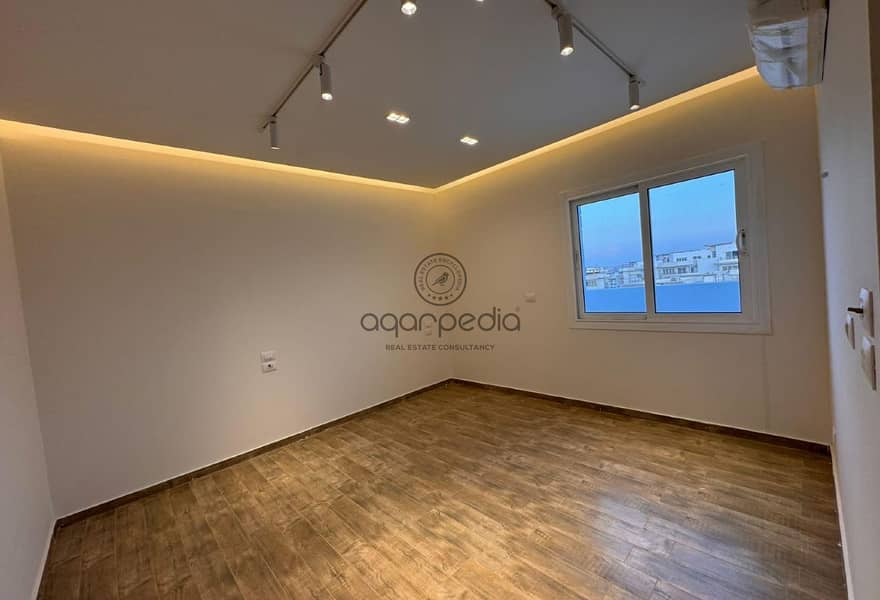 3 2e410154-b337-4b47-a17c-8fd03dcd0d1c. jpg