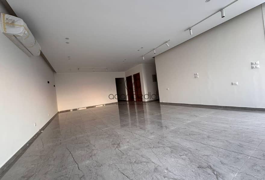 4 3f4daacc-9549-4d0c-96d5-57e2f1d55fa8. jpg