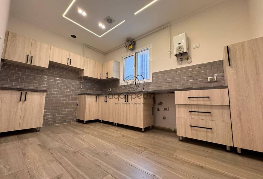 5 4f9d7b2a-3bf5-4a26-b028-1953f8f0305d. jpg