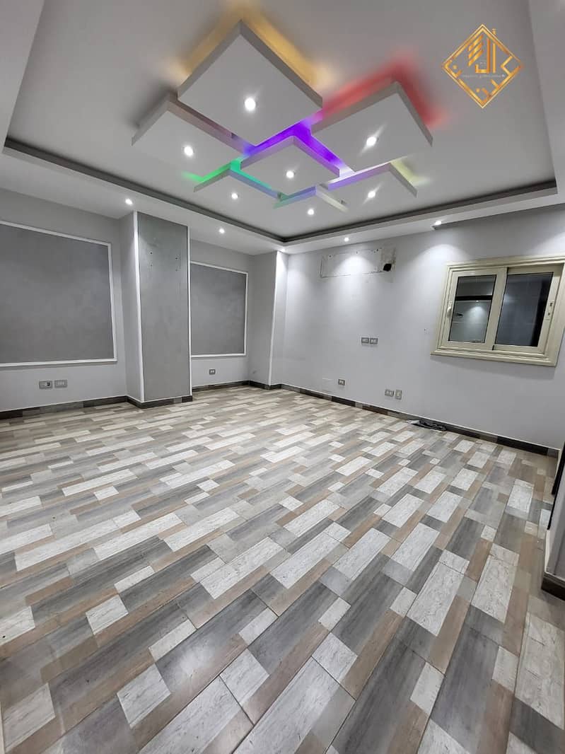 6 WhatsApp Image 2025-11-23 at 21.28. 24 (1). jpeg