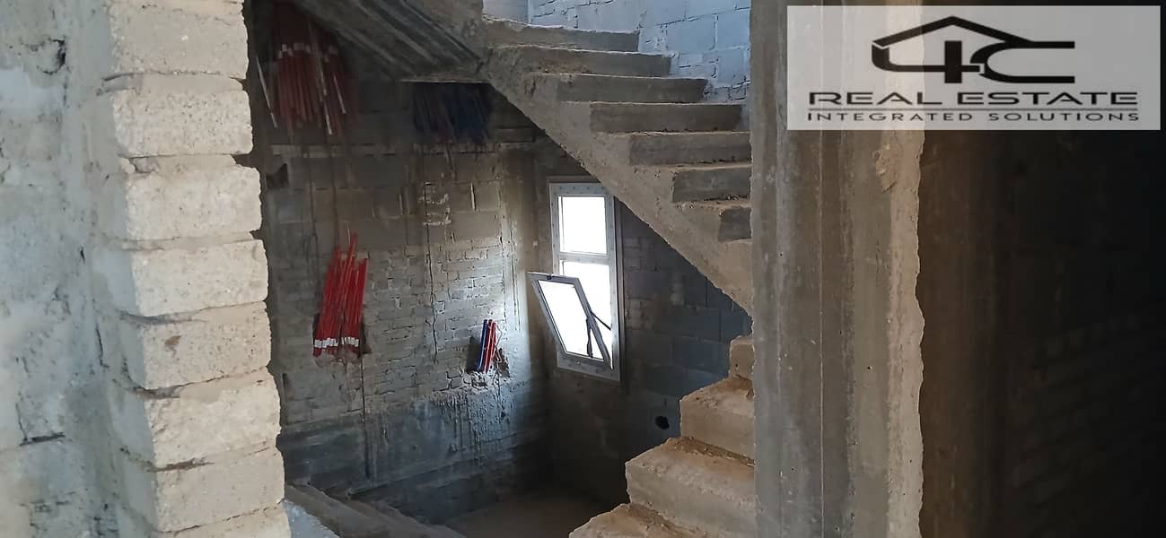 8 20251028_172942. jpg