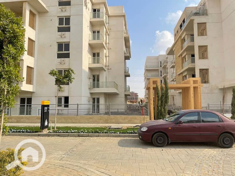 5 WhatsApp Image 2025-10-19 at 2.30. 12 PM. jpeg