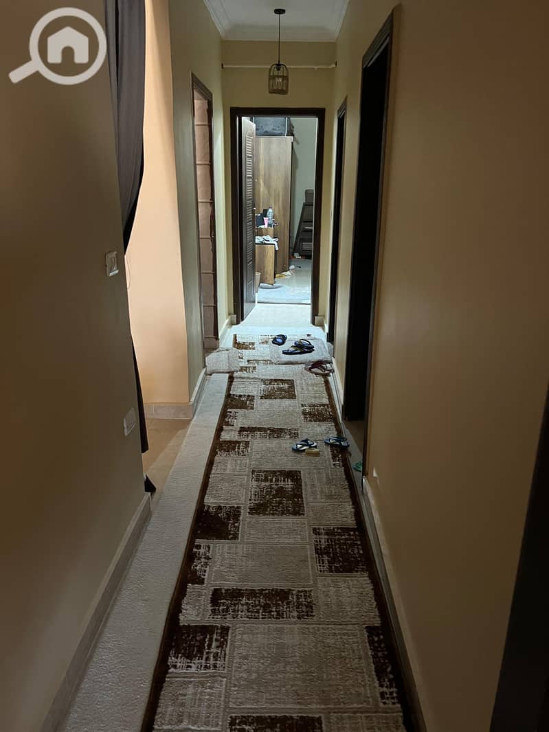 4 85dafe21-3e25-4306-b6bf-2ff340a8f809. jpeg