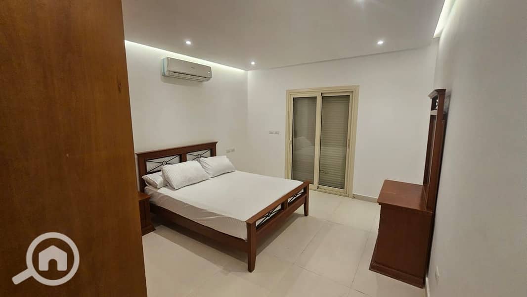 3 4d3727c7-666e-46c6-aef9-697fc420098c. jpeg