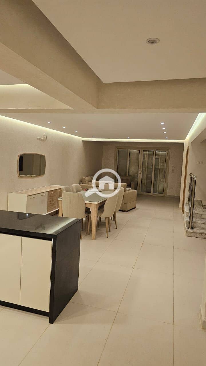 5 5f9172eb-eb92-4f0b-9da1-92b0e26d25c9. jpeg