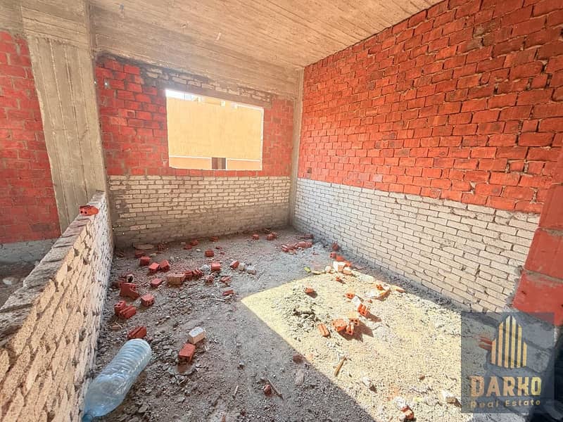 5 WhatsApp Image 2025-11-22 at 21.44. 09_b60b7704. jpg